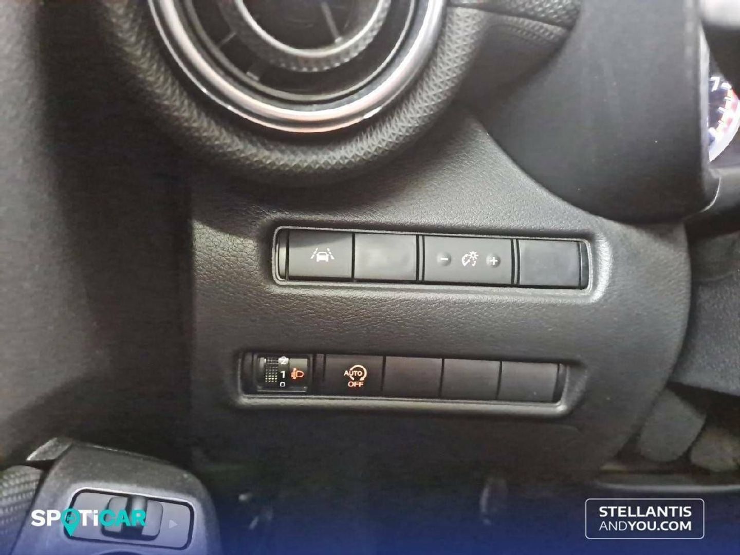 Nissan Juke DIG-T N-Connecta 4x2 DCT 84 kW (114 CV)