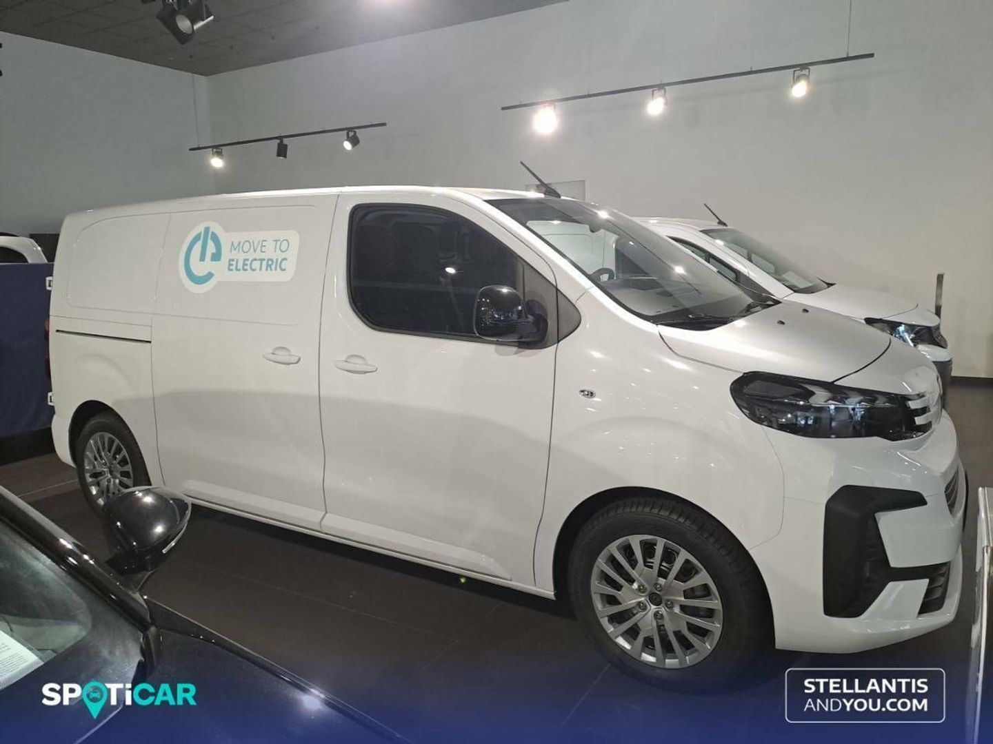 Peugeot e-Expert Furgón Eléctrico Standard 75kWh 100 kW (136 CV)