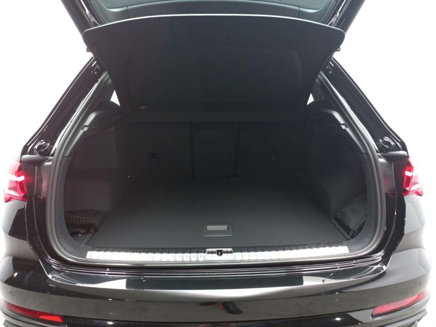 Audi Q3 Genuine edition 40 TDI Quattro 142 kW (193 CV) S tronic