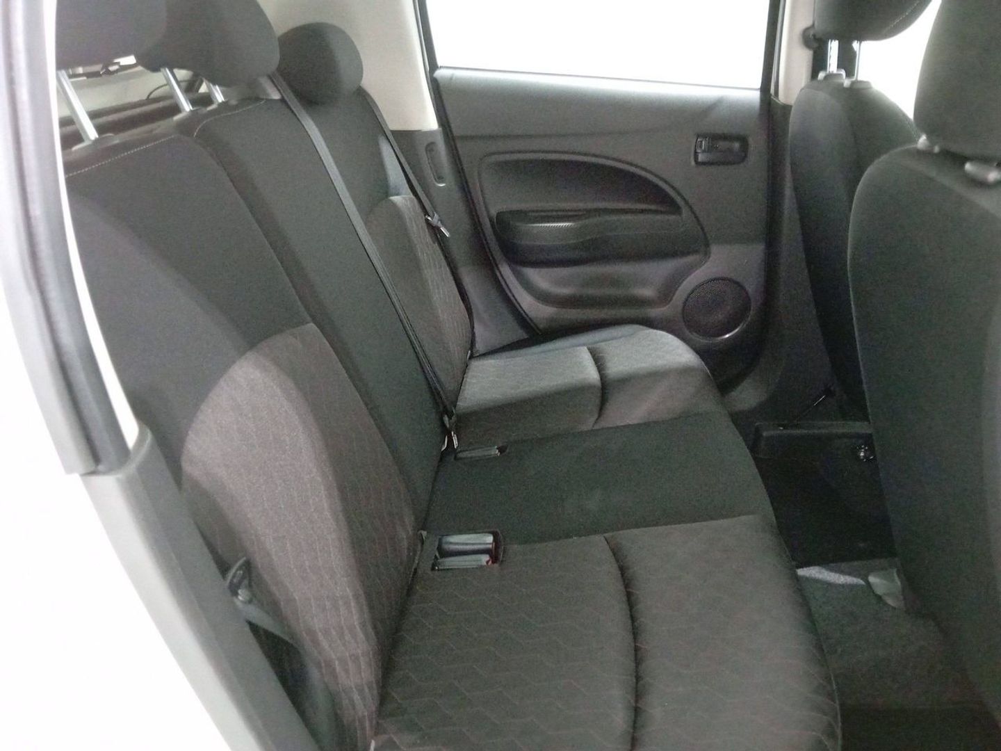 Mitsubishi Space Star 120 MPI Motion 52 kW (71 CV)