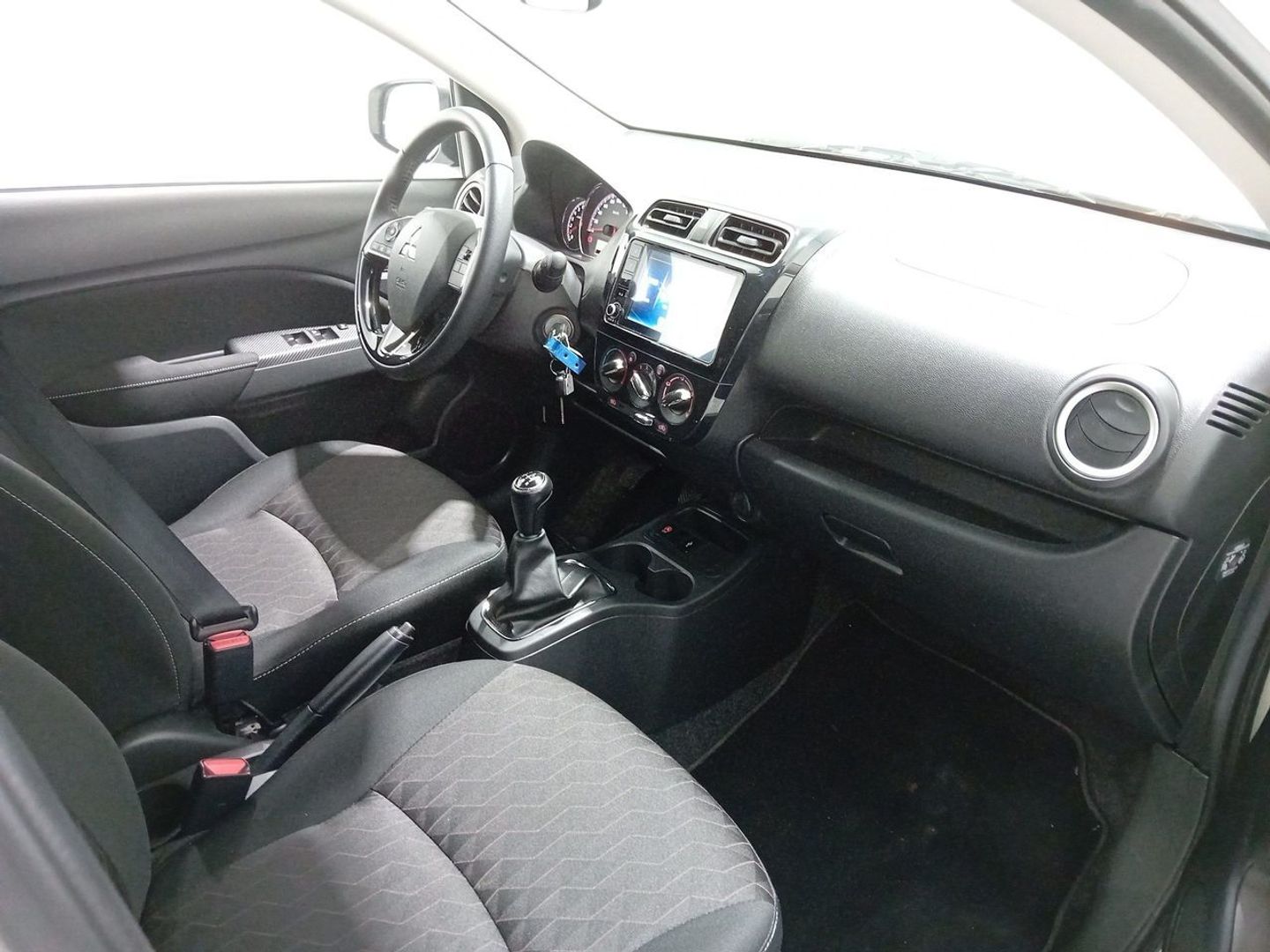 Mitsubishi Space Star 120 MPI Motion 52 kW (71 CV)