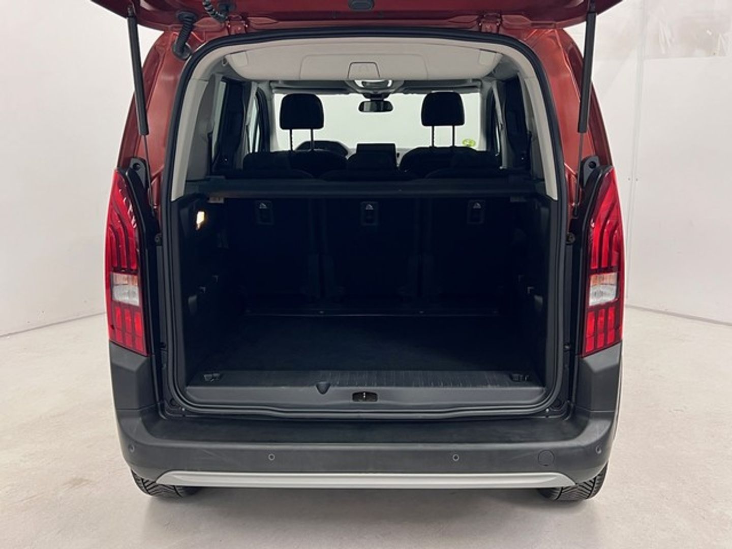 Peugeot Rifter BlueHDi 130 GT Standard 96 kW (130 CV)