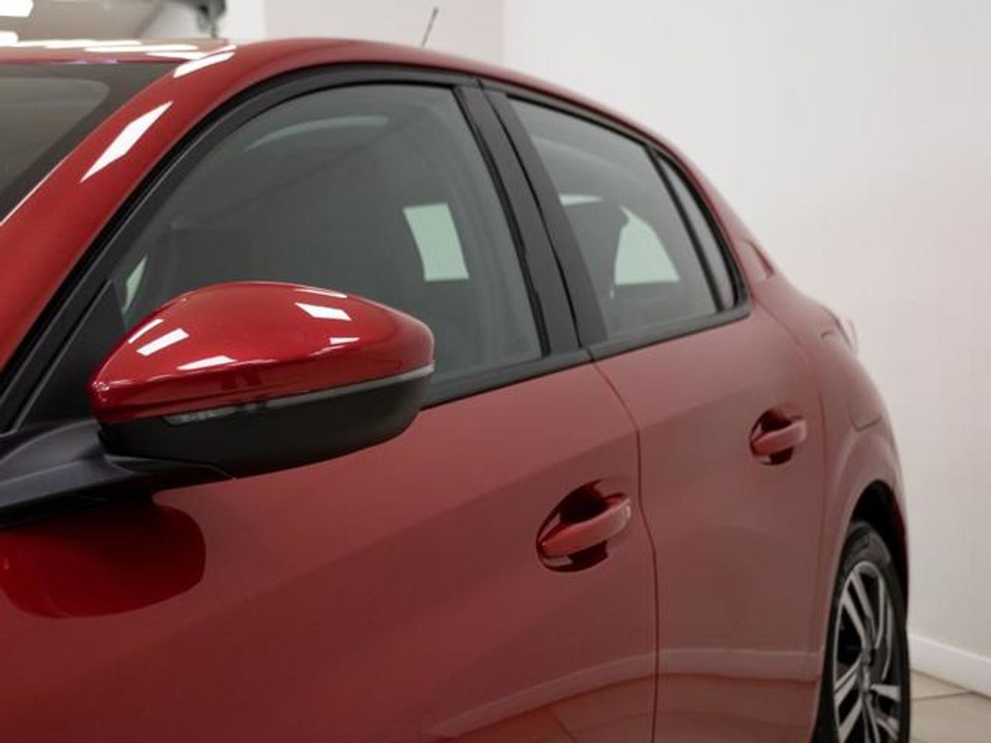 Peugeot 208 PureTech 100 Allure Pack 75 kW (100 CV)