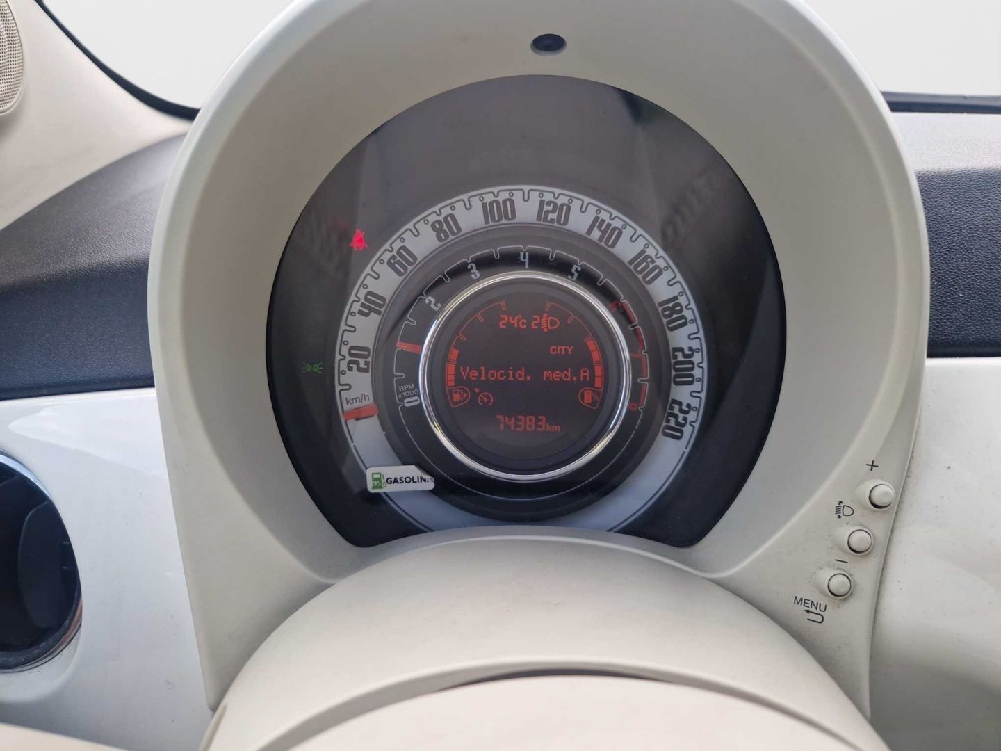 Fiat 500 1.0 Hybrid Dolcevita 51 kW (70 CV)