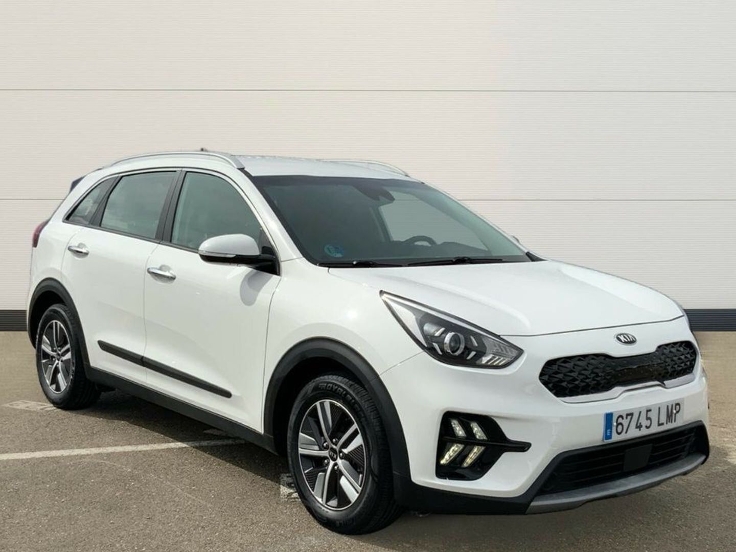 Kia Niro 1.6 GDi HEV Híbrido Drive 104 kW (141 CV) Blanco SUV