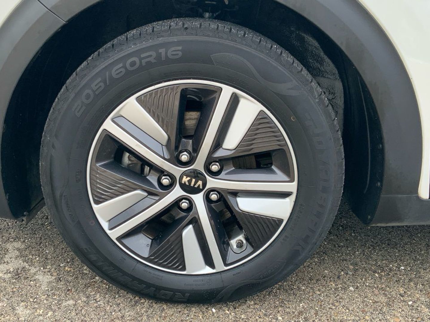 Kia Niro 1.6 GDi HEV Híbrido Drive 104 kW (141 CV)