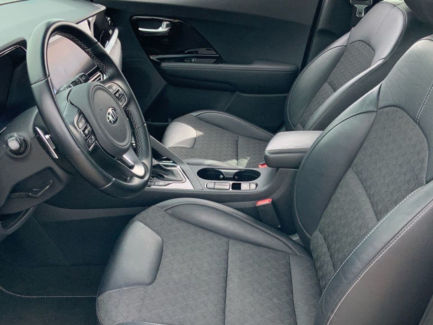 Kia Niro 1.6 GDi HEV Híbrido Drive 104 kW (141 CV)