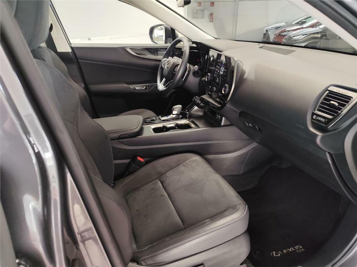 Lexus NX NX 350h Business City 2WD 178 kW (242 CV)