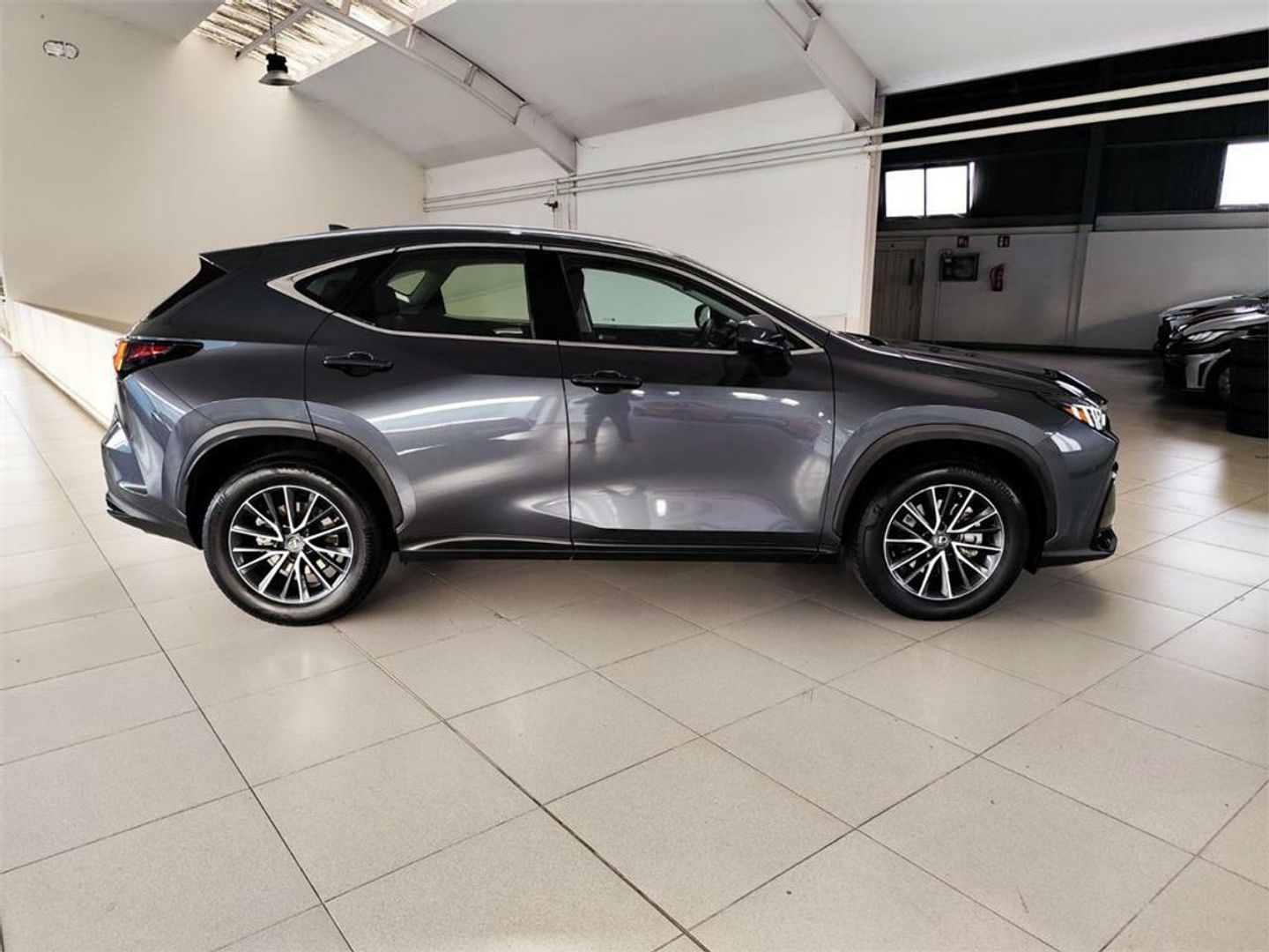 Lexus NX NX 350h Business City 2WD 178 kW (242 CV)