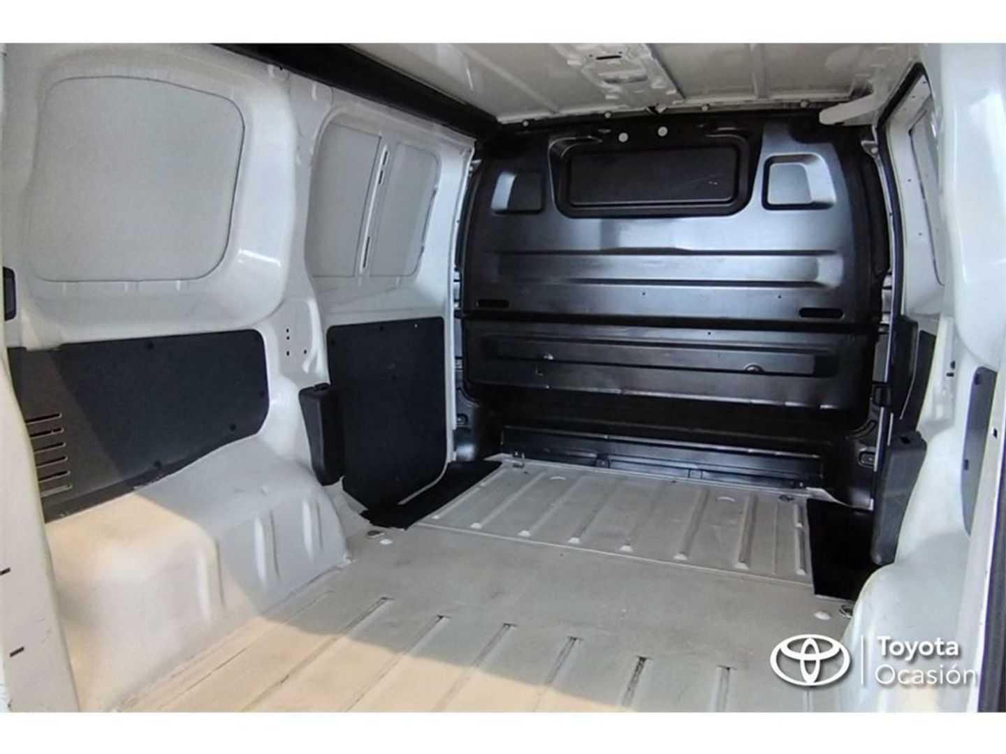 Toyota Proace Furgon 75kWh GX Plus L1 100 kW (136 CV)