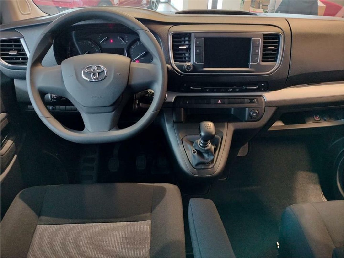 Toyota Proace Verso 2.0D VX Camper Shuttle L1 107 kW (145 CV)