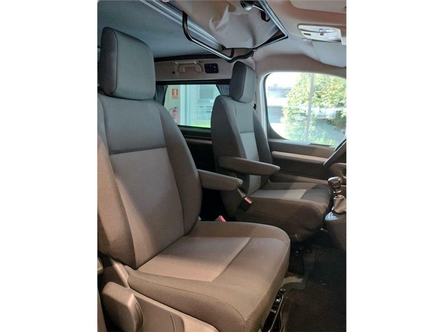 Toyota Proace Verso 2.0D VX Camper Shuttle L1 107 kW (145 CV)