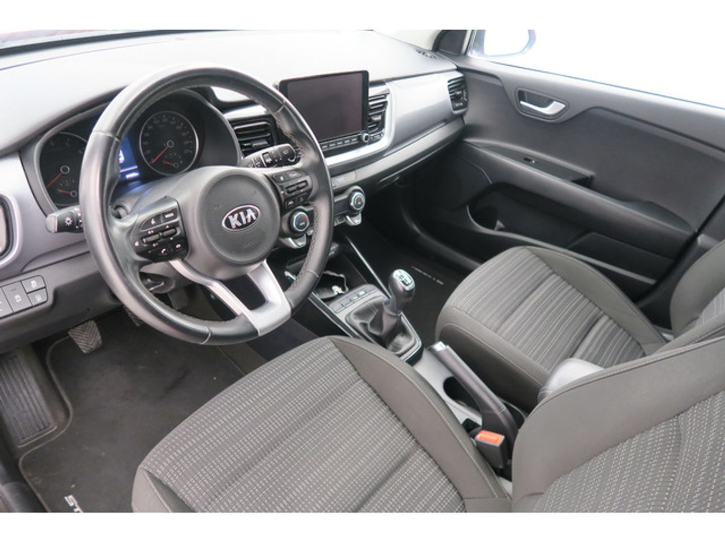 Kia Stonic 1.0 T-GDi MHEV Drive iMT 74 kW (100 CV)