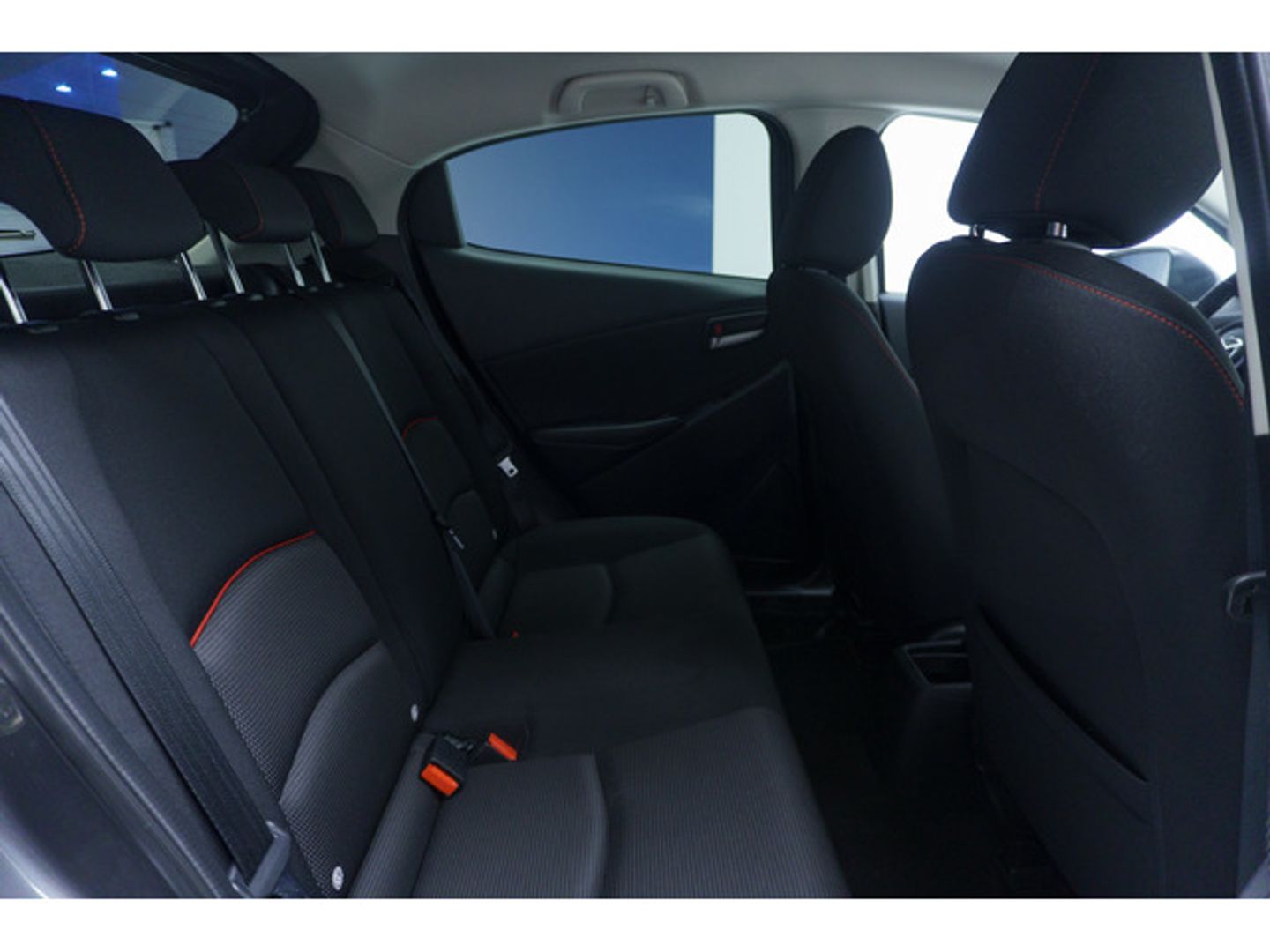 Mazda Mazda 2 1.5 G e-SKYACTIV Homura 66 kW (90 CV)