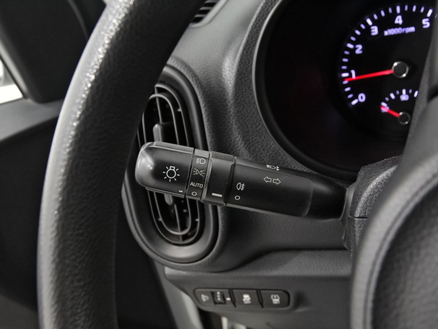 Kia Picanto 1.0 DPi Concept 49 kW (67 CV)