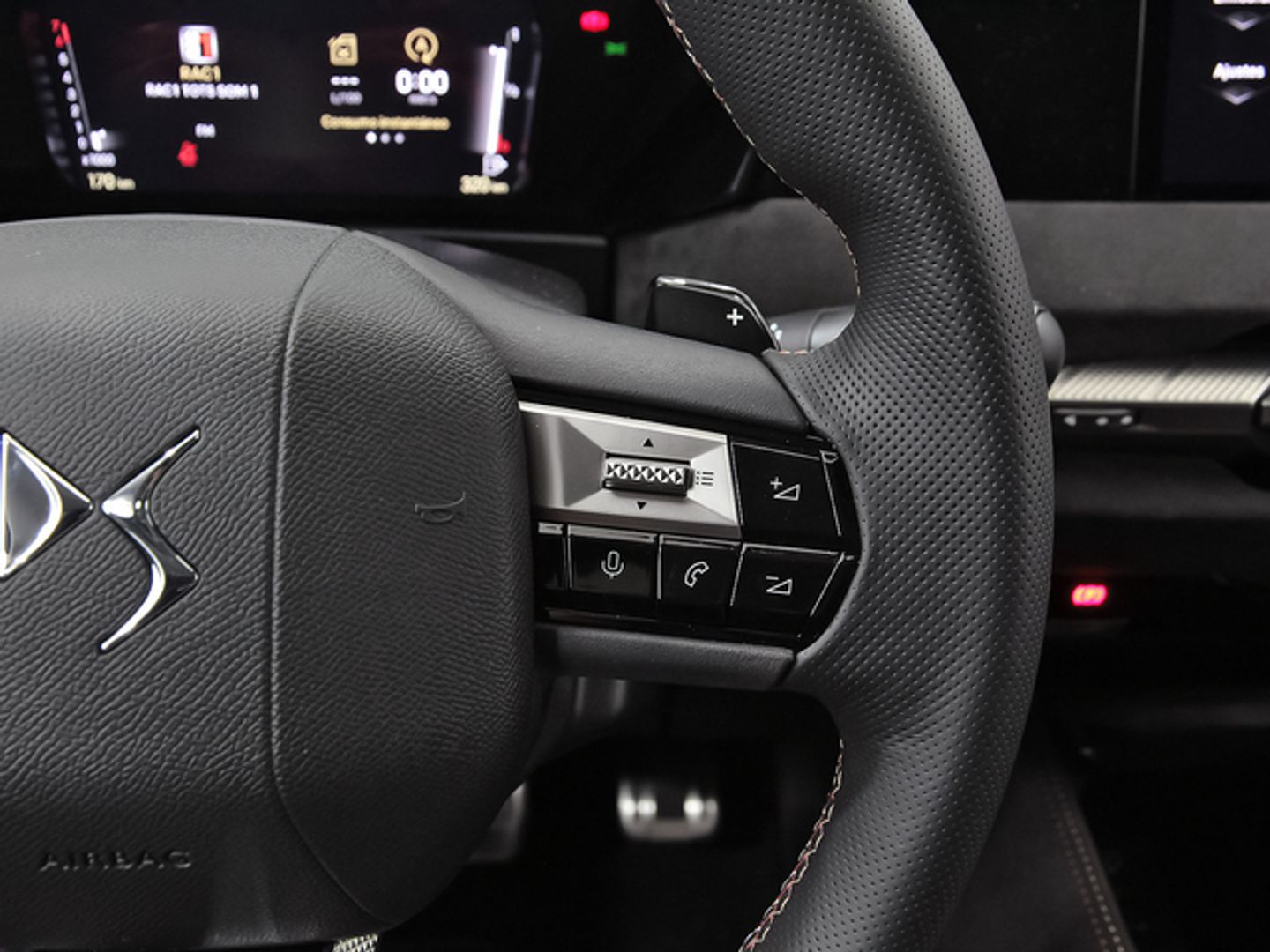 DS DS4 PureTech 130 Performance Line Auto 96 kW (131 CV)