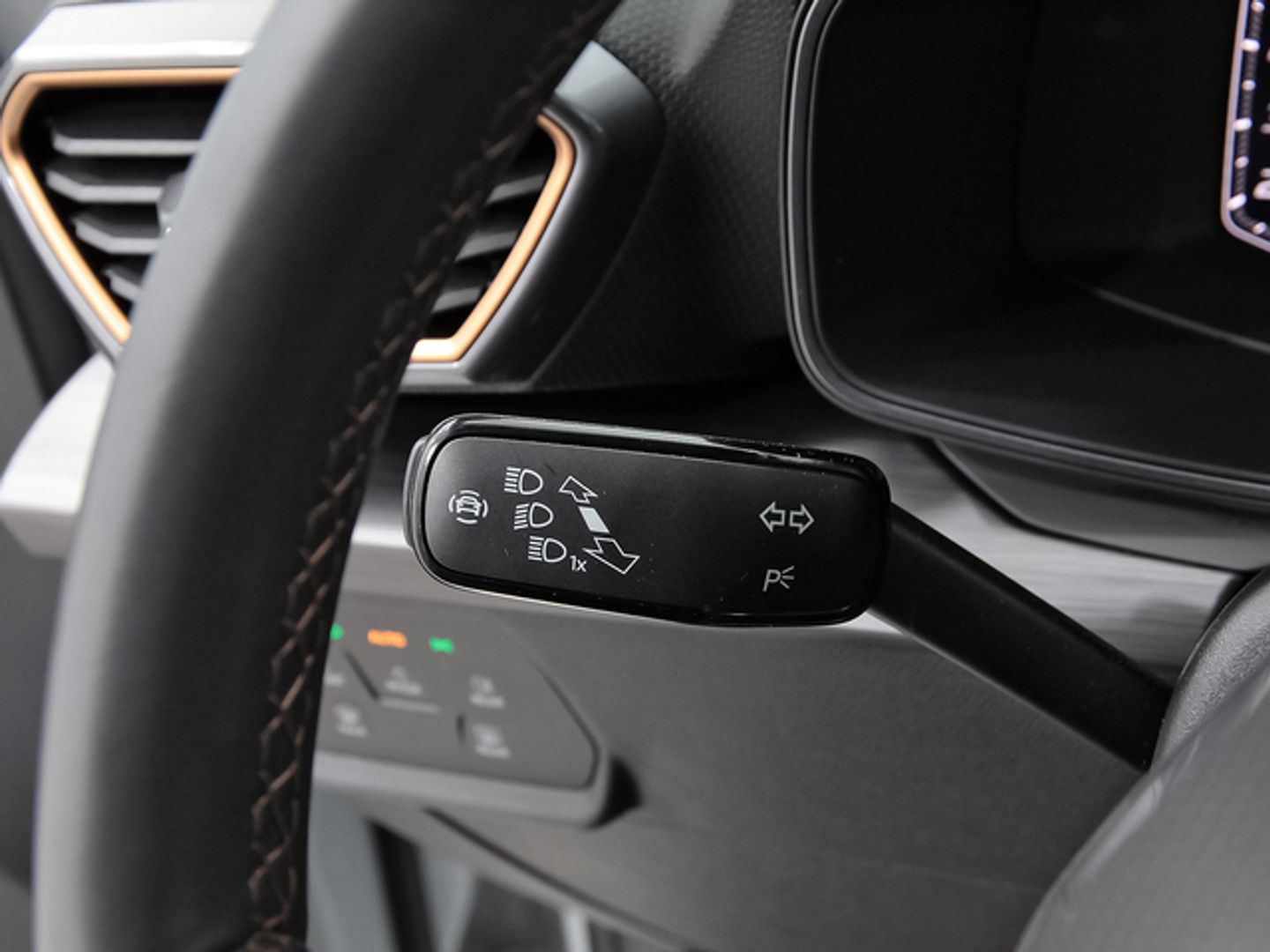 CUPRA León 1.5 eTSI DSG 110 kW (150 CV)