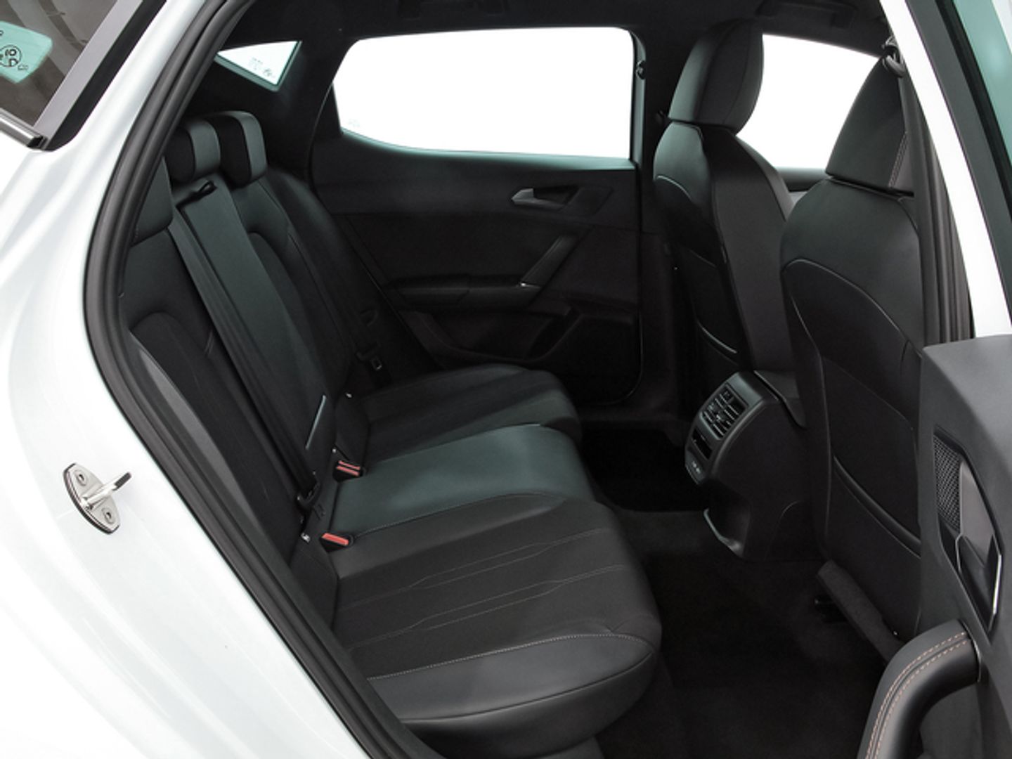 CUPRA León 1.5 eTSI DSG 110 kW (150 CV)