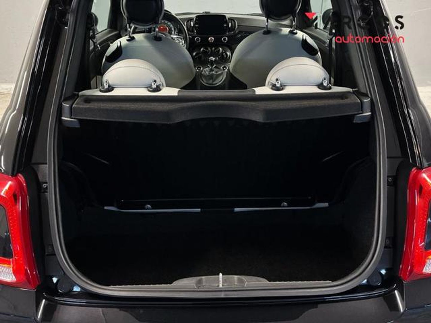 Fiat 500 1.0 Hybrid Dolcevita 51 kW (70 CV)