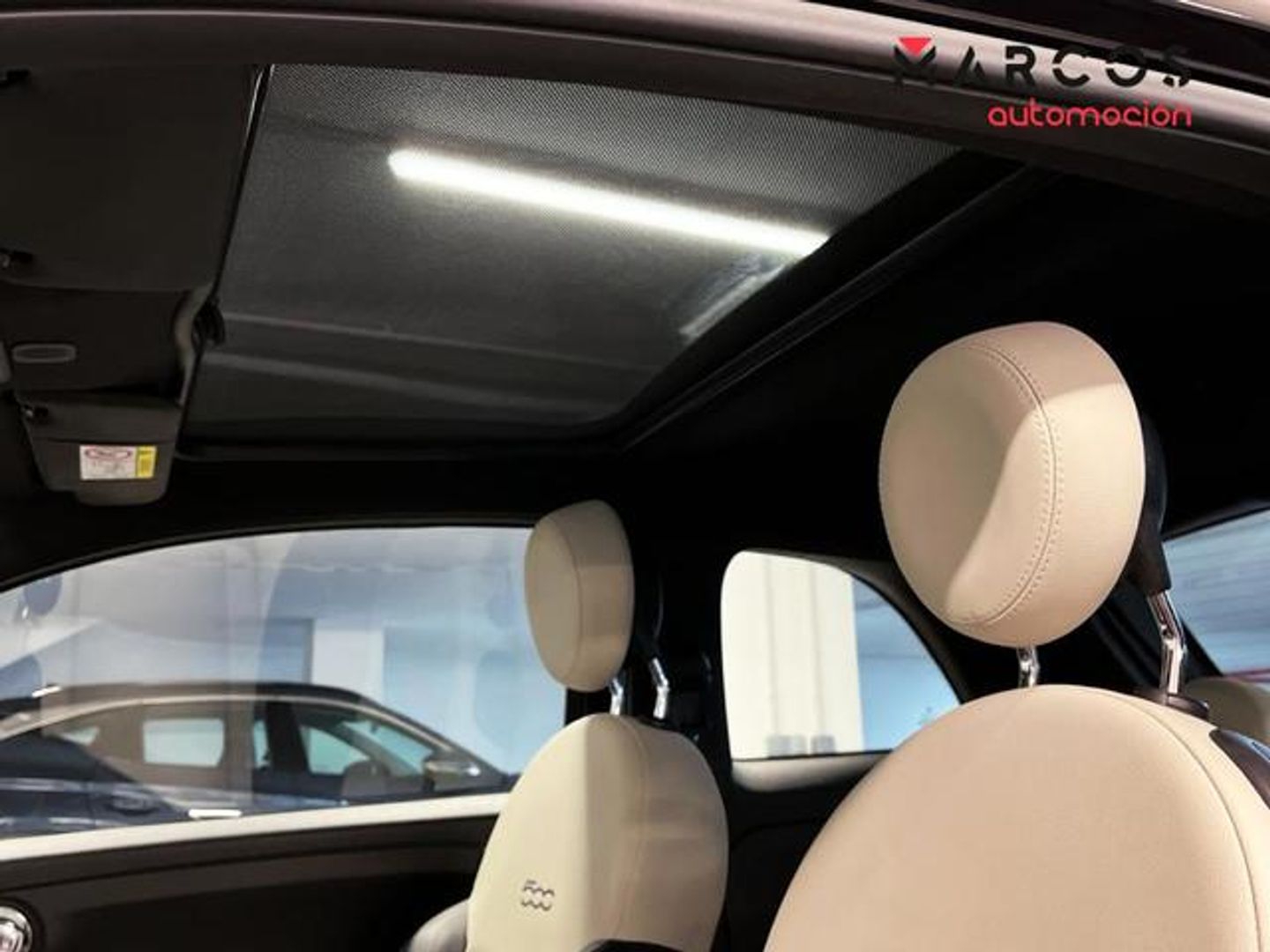 Fiat 500 1.0 Hybrid Dolcevita 51 kW (70 CV)