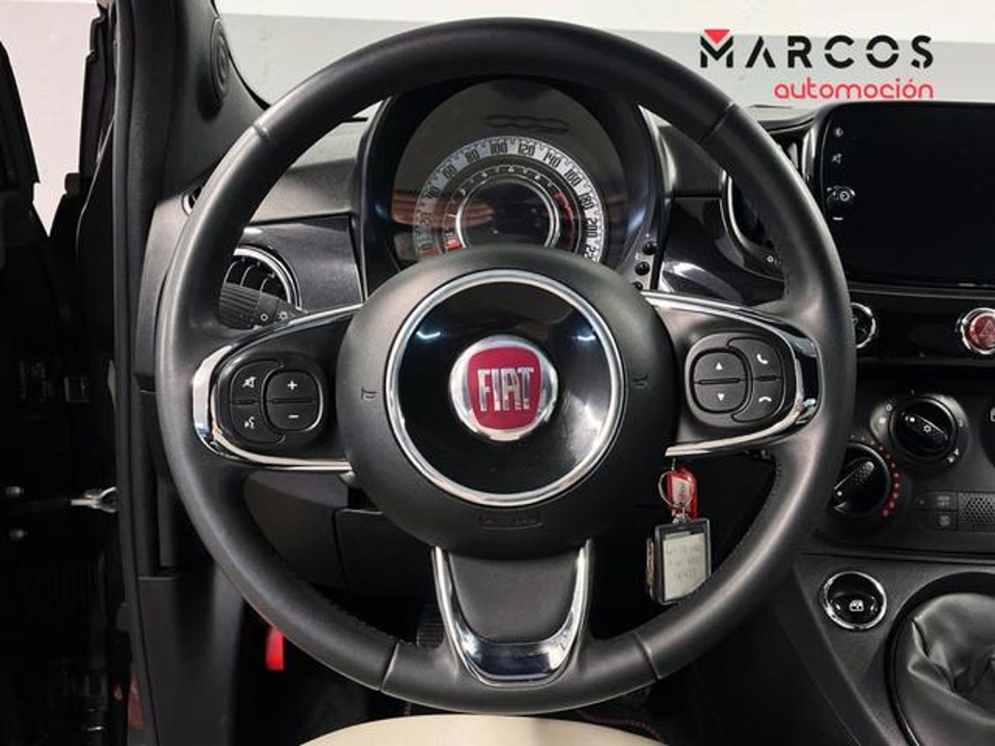 Fiat 500 1.0 Hybrid Dolcevita 51 kW (70 CV)
