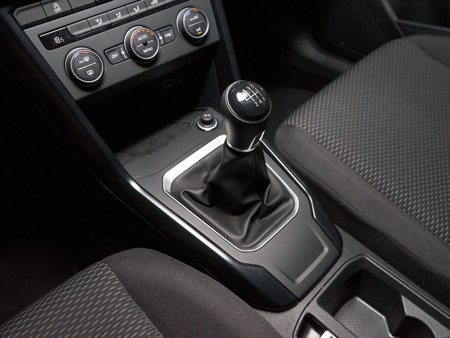 Volkswagen T-Roc Edition 1.0 TSI 81 kW (110 CV)