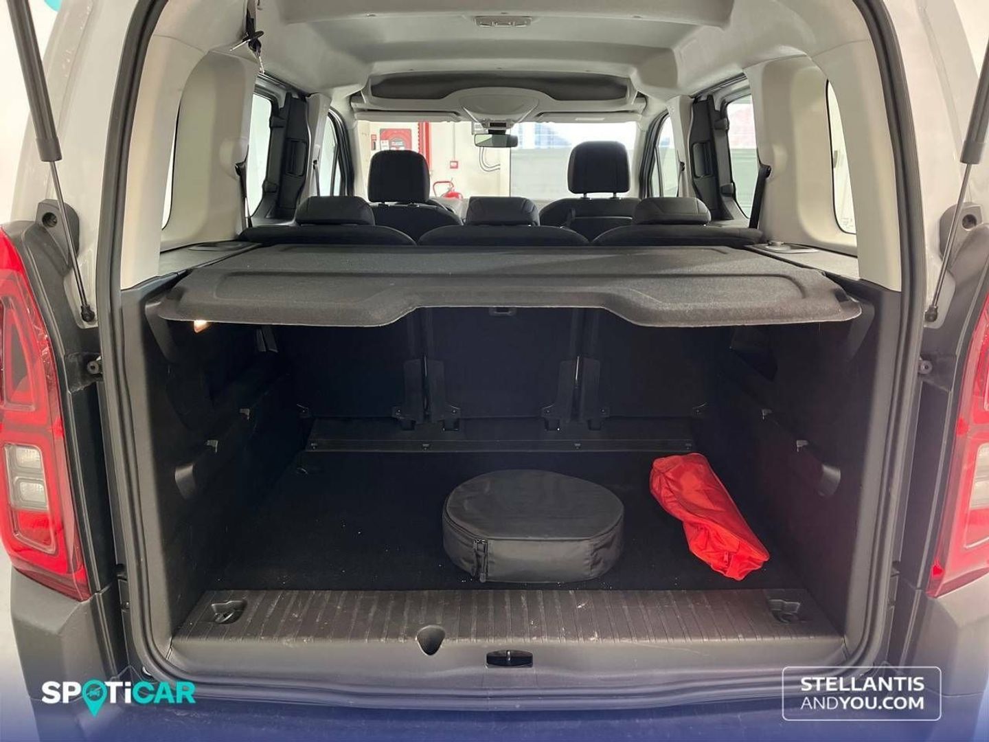 Citroen ë-Berlingo 50kWh Feel Talla M 100 kW (136 CV)