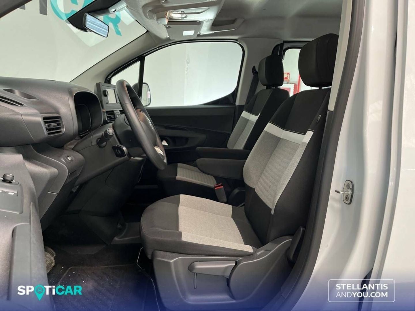 Citroen ë-Berlingo 50kWh Feel Talla M 100 kW (136 CV)