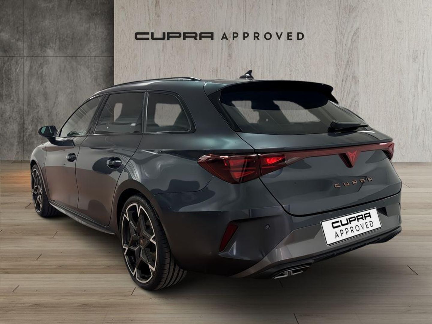 CUPRA Leon Sportstourer 1.5 eTSI Launch Edition DSG 110 kW (150 CV)