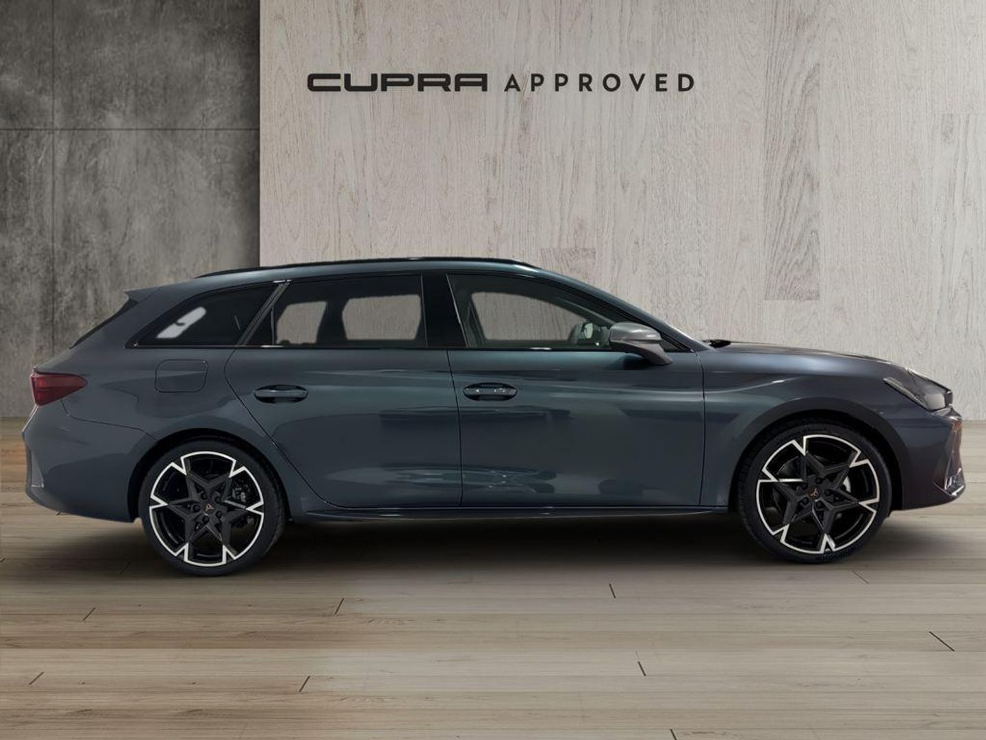 CUPRA Leon Sportstourer 1.5 eTSI Launch Edition DSG 110 kW (150 CV)