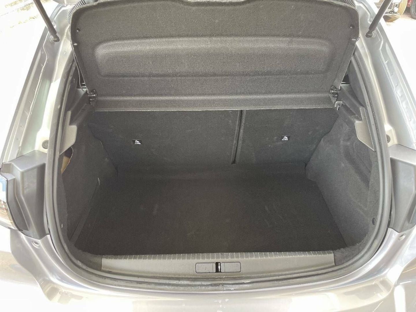 Peugeot 208 PureTech 100 Allure 75 kW (100 CV)