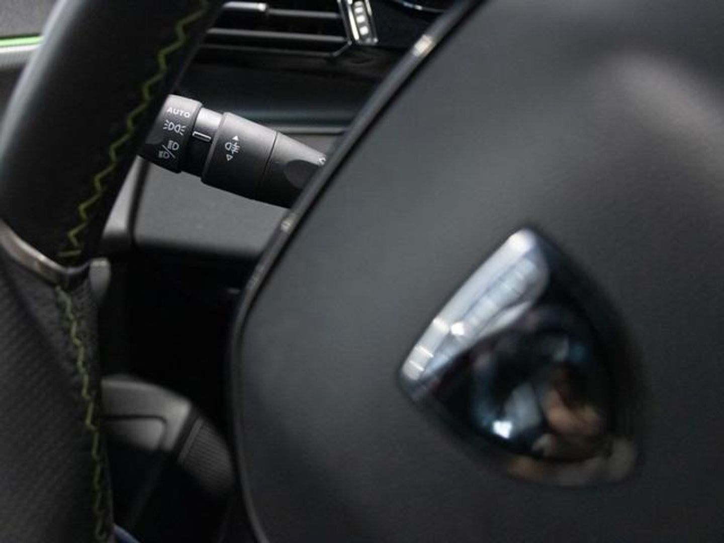 Peugeot 308 BlueHDi 130 S&S GT EAT8 96 kW (130 CV)