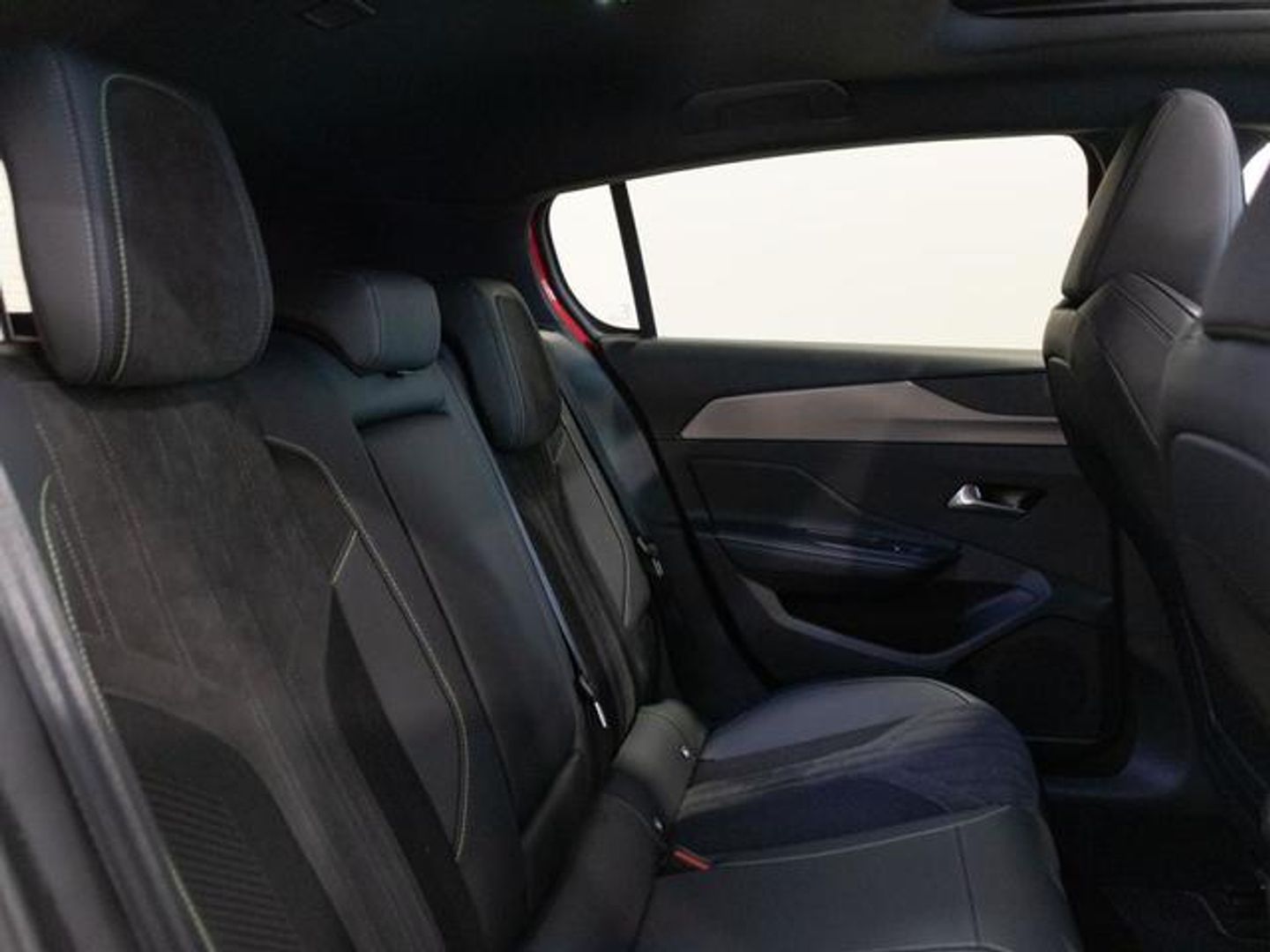 Peugeot 308 BlueHDi 130 S&S GT EAT8 96 kW (130 CV)