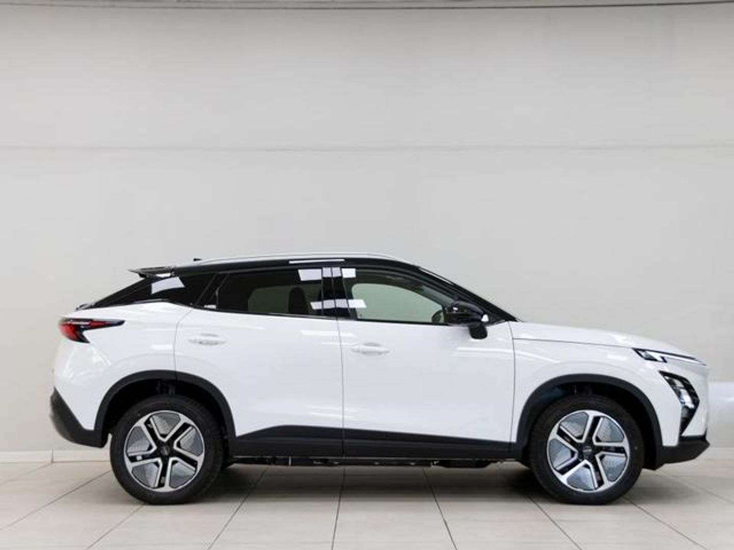 Omoda 5 EV 61kWh Premium 150 kW (204 CV)