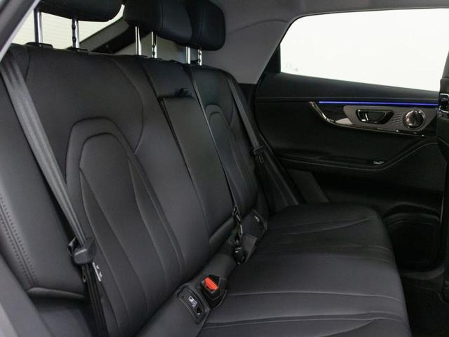 Omoda 5 EV 61kWh Premium 150 kW (204 CV)