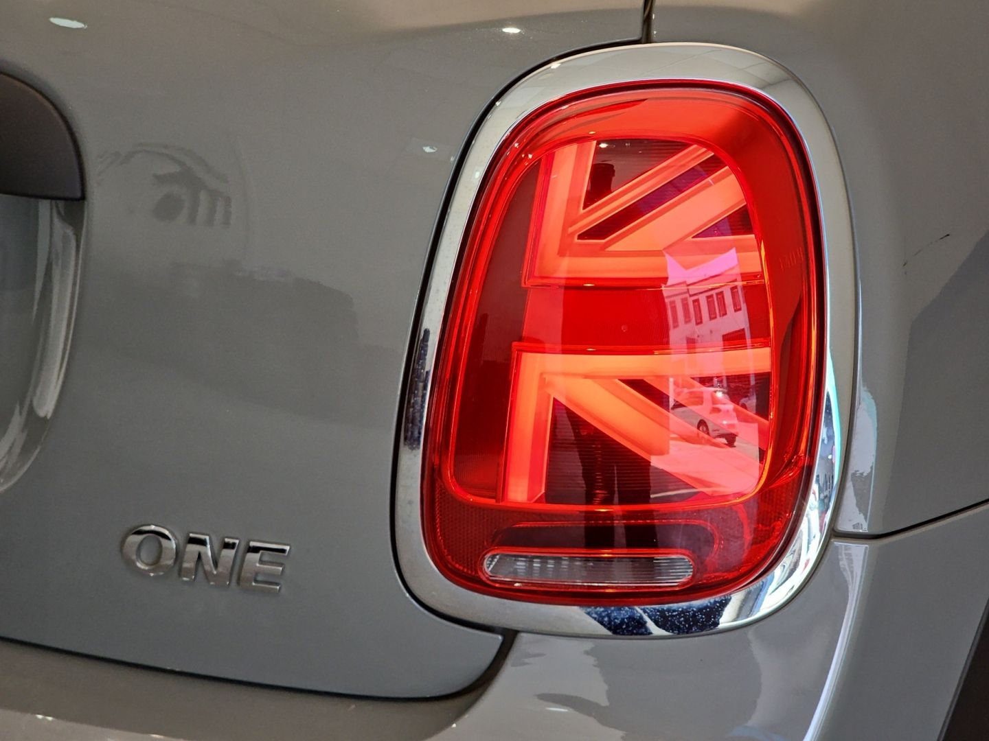 MINI MINI 5 Puertas One 75 kW (102 CV)