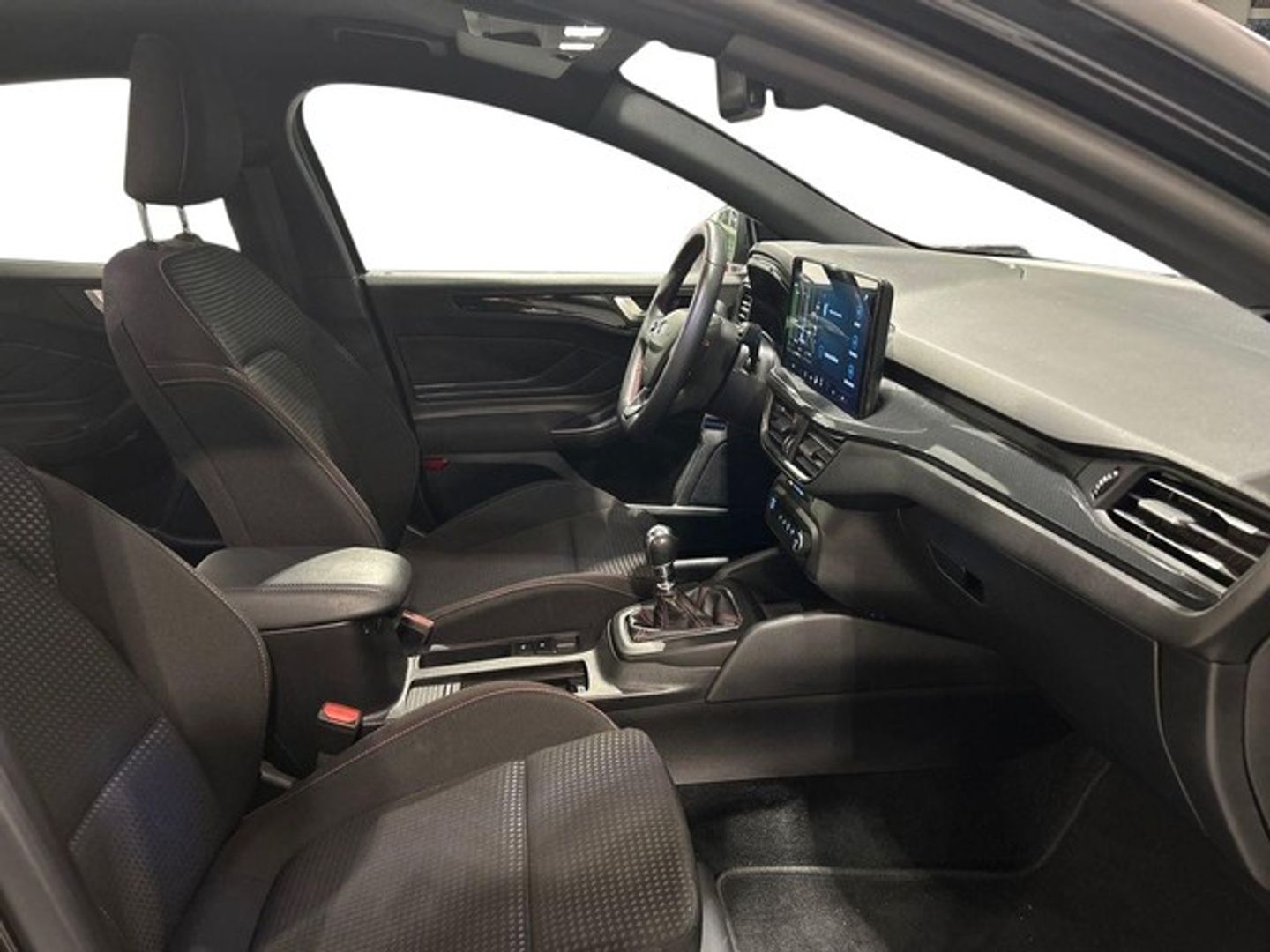 Ford Focus 1.0 Ecoboost MHEV ST-Line 92 kW (125 CV)