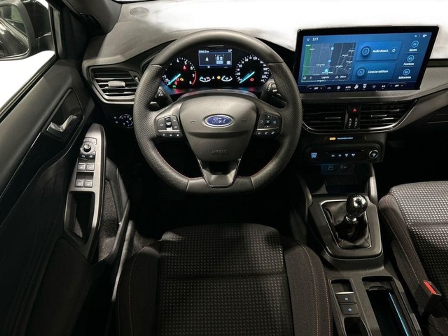 Ford Focus 1.0 Ecoboost MHEV ST-Line 114 kW (155 CV)