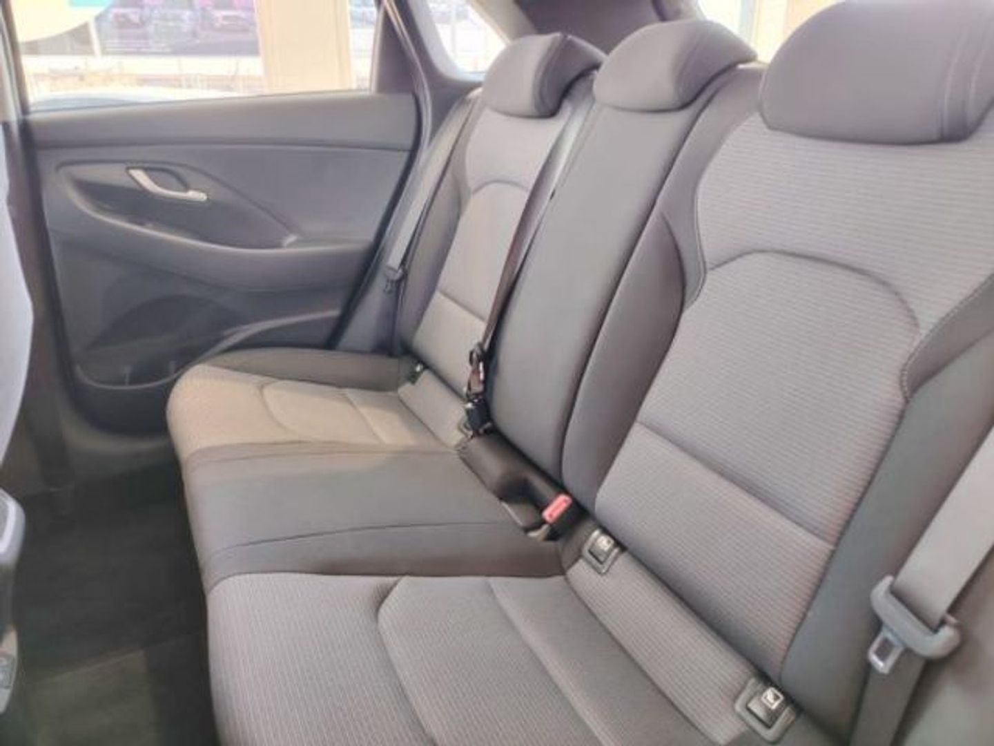 Hyundai i30 1.0 TGDI 48V Klass 74 kW (100 CV)