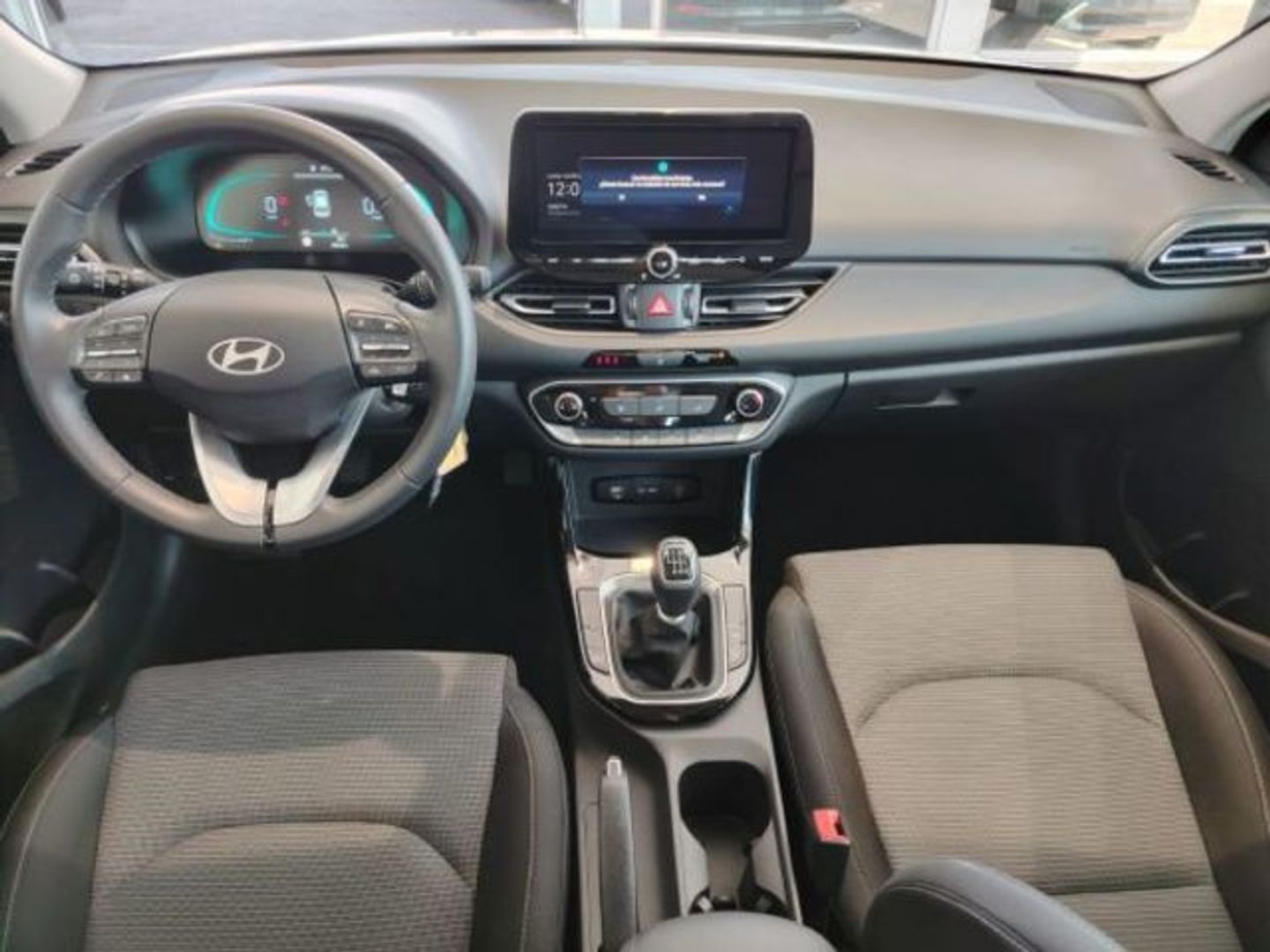 Hyundai i30 1.0 TGDI 48V Klass 74 kW (100 CV)