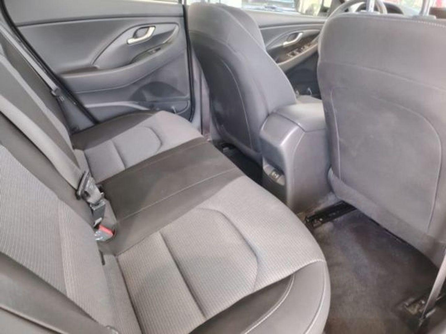Hyundai i30 1.0 TGDI 48V Klass 74 kW (100 CV)