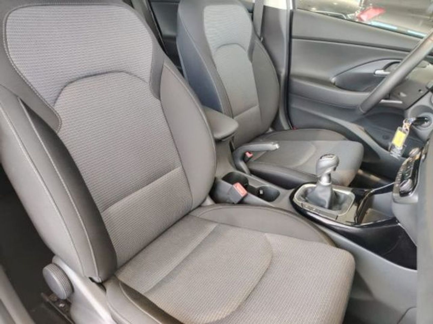 Hyundai i30 1.0 TGDI 48V Klass 74 kW (100 CV)