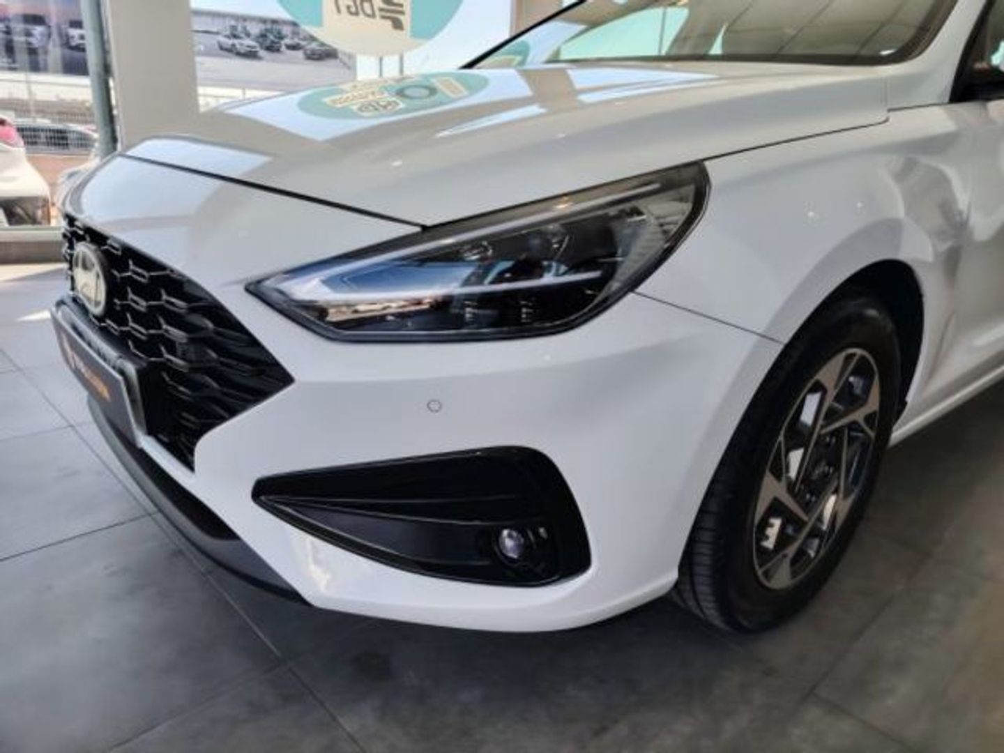 Hyundai i30 1.0 TGDI 48V Klass 74 kW (100 CV)