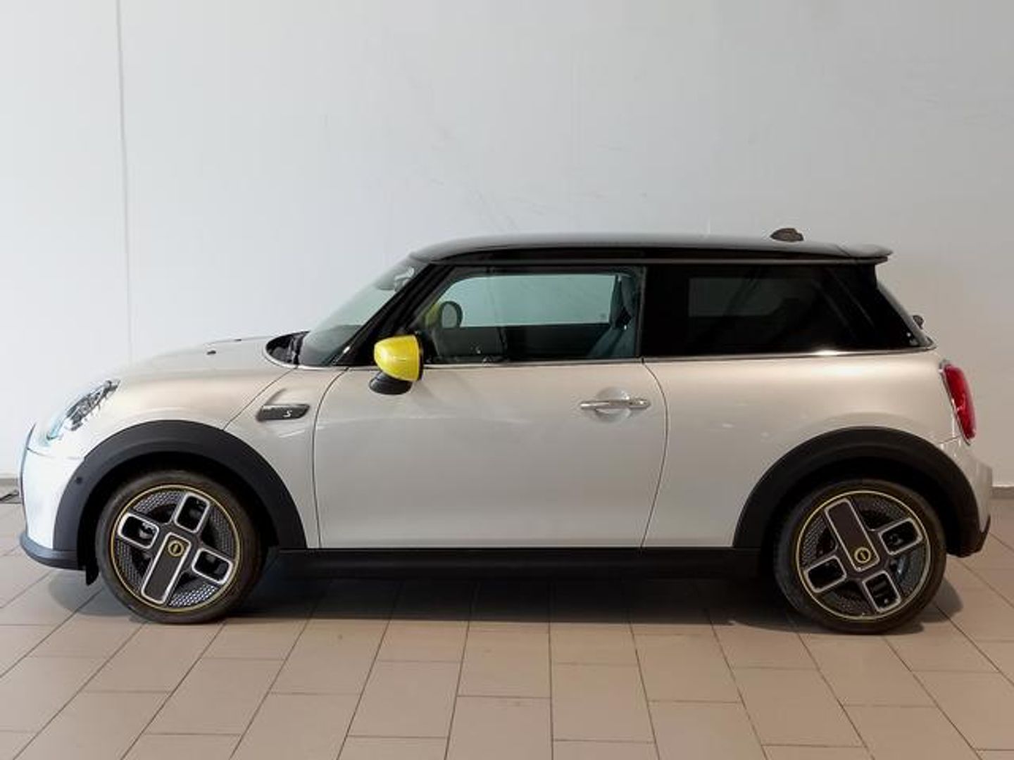 MINI MINI 3 Puertas Cooper SE 135 kW (184 CV)