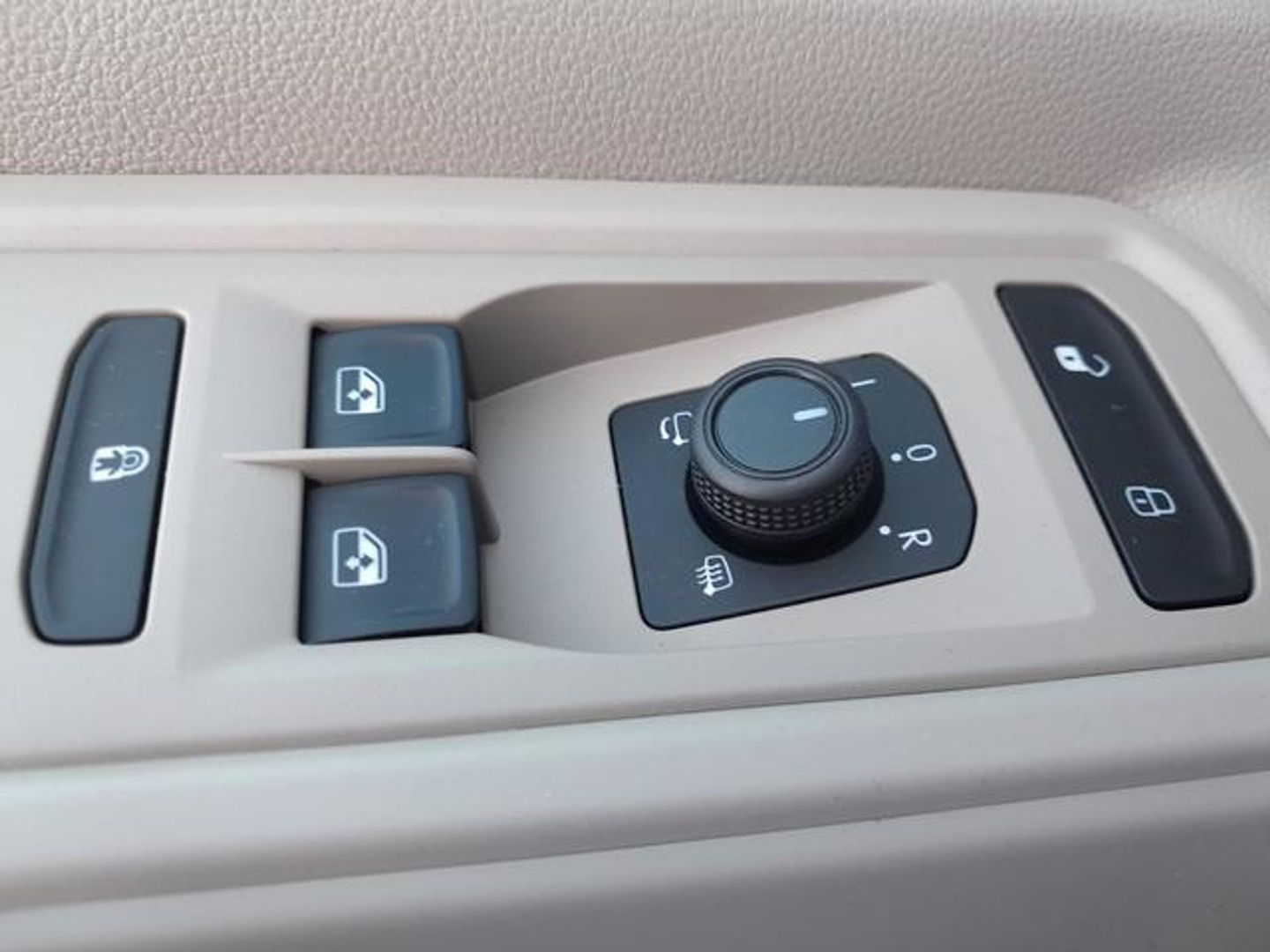 Volkswagen Multivan 2.0 TDI Batalla Corta 110 kW (150 CV) DSG