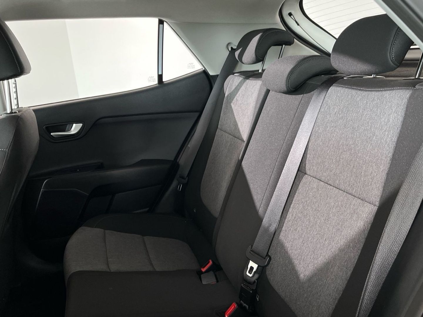 Kia Stonic 1.0 T-GDi MHEV MT Concept 74 kW (100 CV)