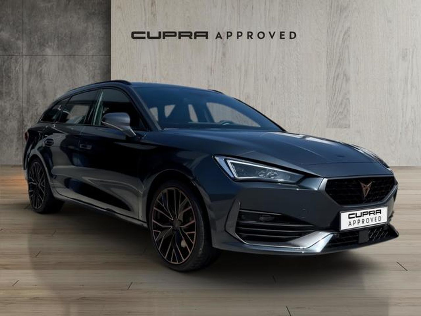 CUPRA Leon Sportstourer 1.4 e-Hybrid VZ DSG 180 kW (245 CV) Gris Familiar