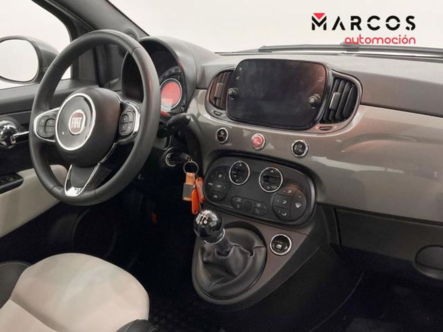 Fiat 500 1.0 Hybrid Dolcevita 51 kW (70 CV)