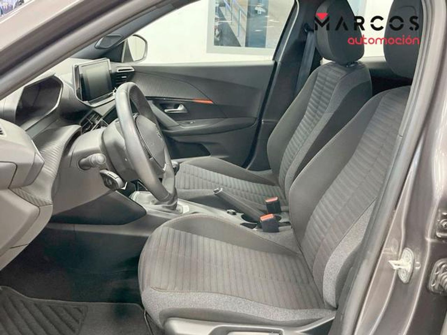 Peugeot 2008 Active Pack S&S PureTech 96 kW (130 CV)