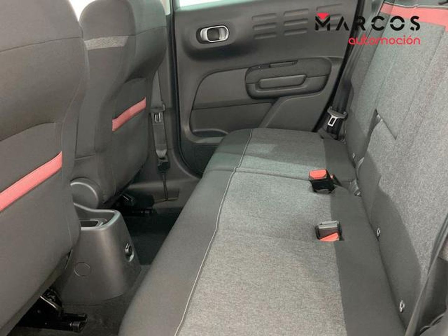 Citroen C3 Aircross BlueHDi 100 S&S C-Series 75 kW (102 CV)
